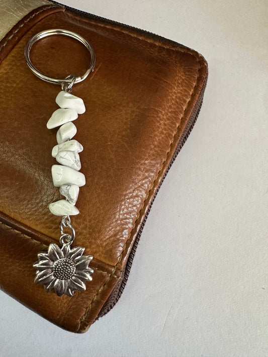 Howlite Flower Keyring