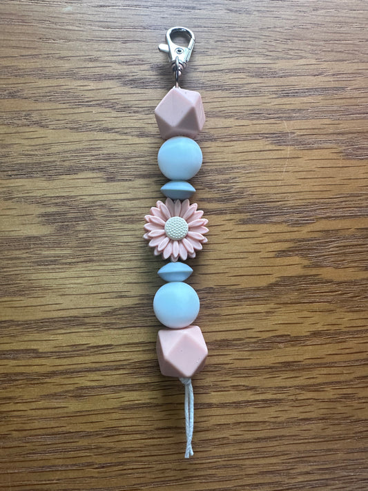 Peach Nude Daisy Keychain