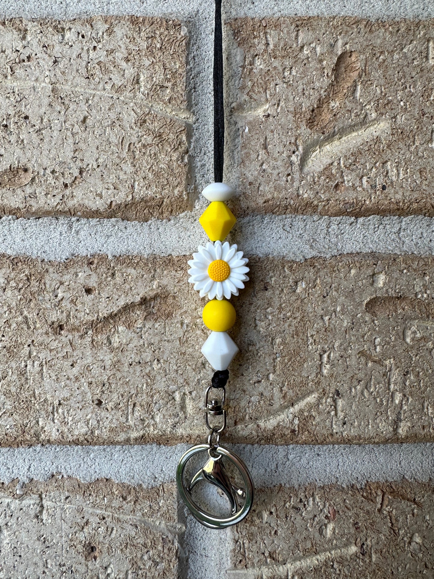 Daisy Lanyard