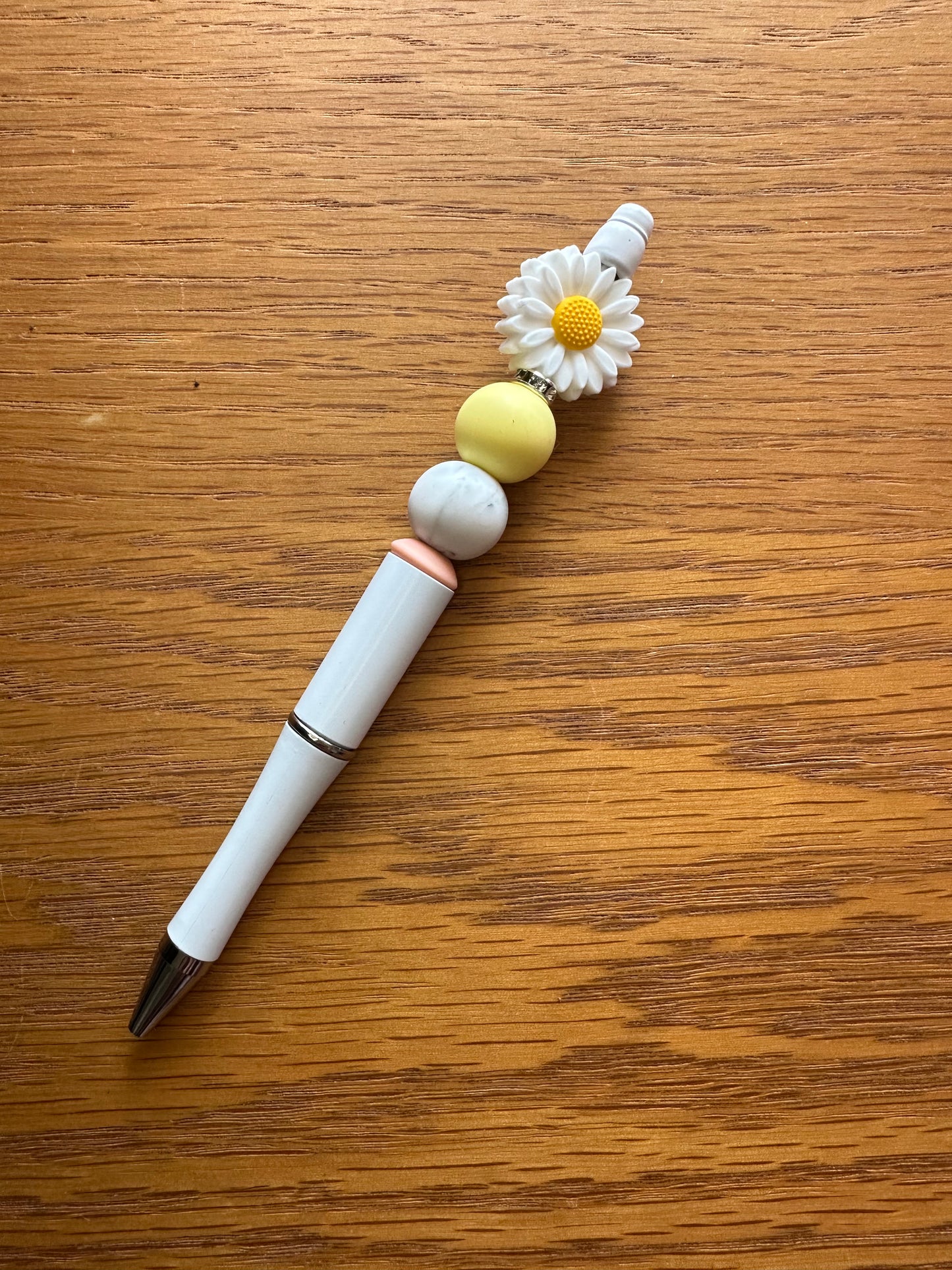 Daisy Beaded Pen