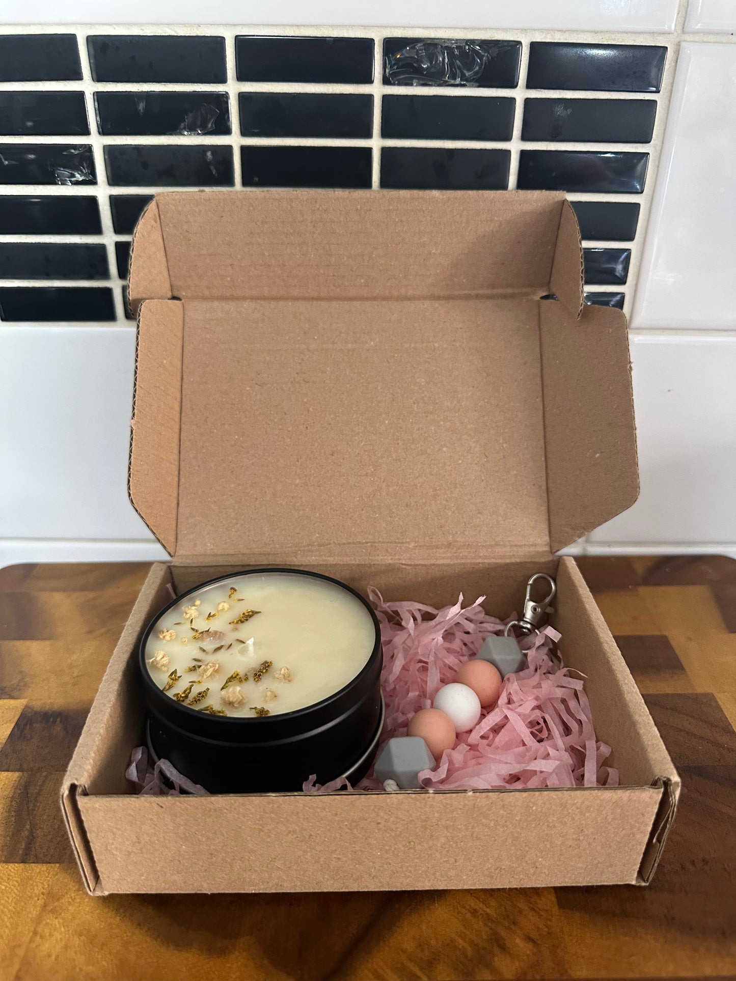 Candle & Keychain Gift Box