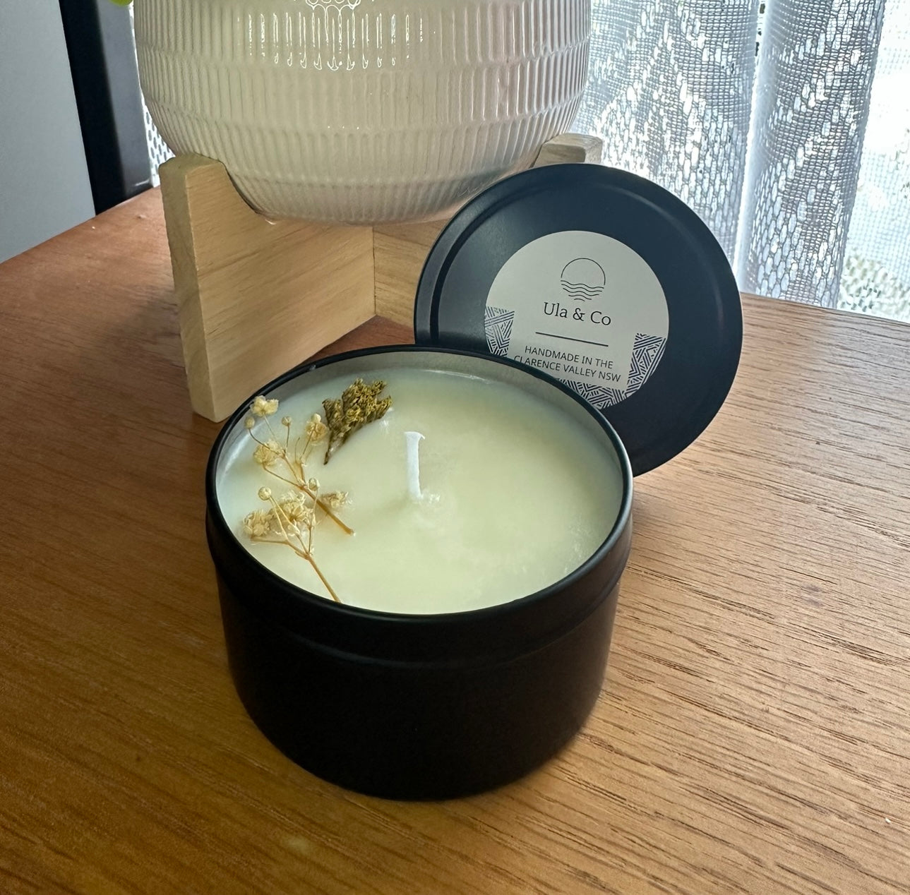 Yellow Beige Flower 130g Candle
